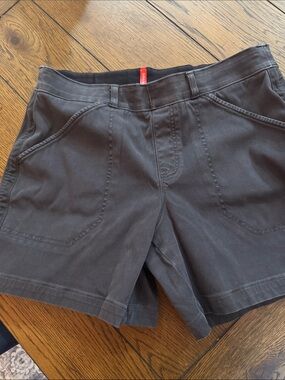 SPANX Charcoal Gray Bermuda Denim Shorts, stretch, excellent, L